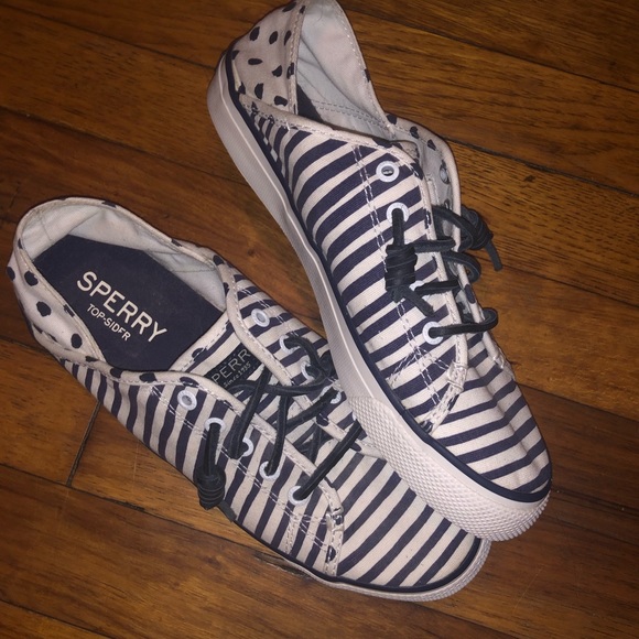 Sperrys woman’s size 7.5 - Picture 2 of 4